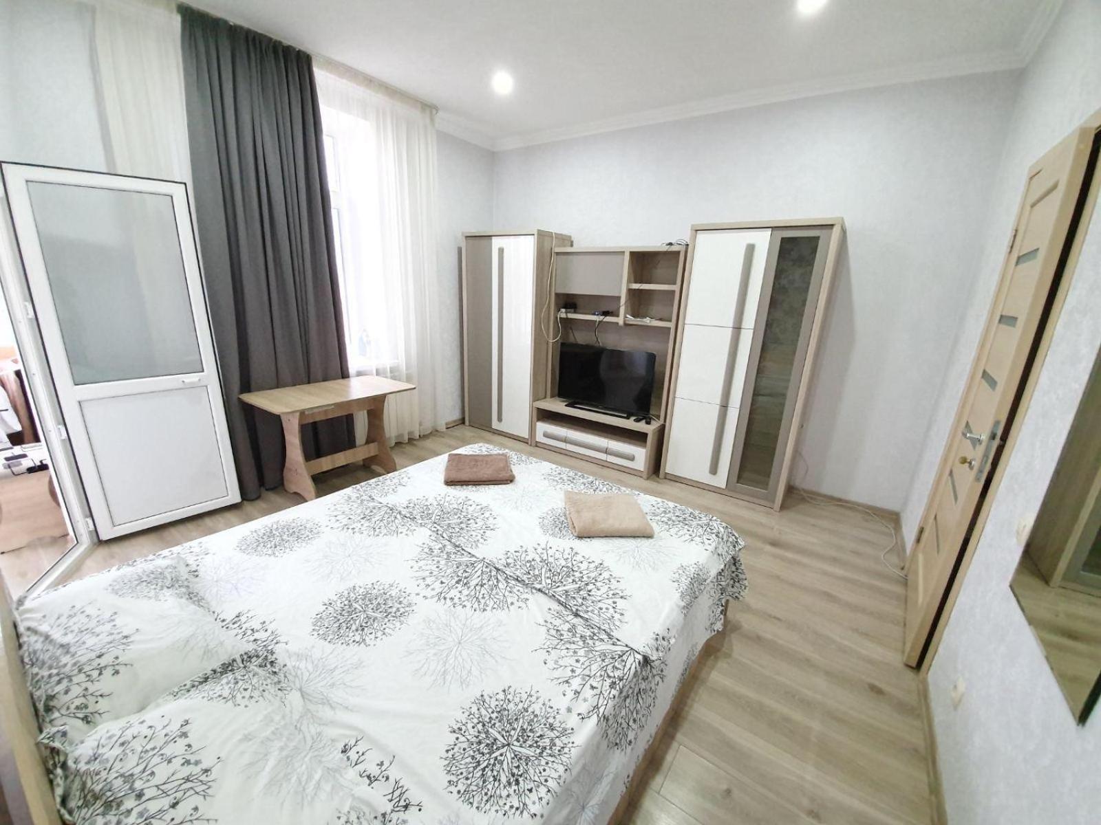 Ultra Central Apartment At Stefan Cel Mare 基希讷乌 外观 照片